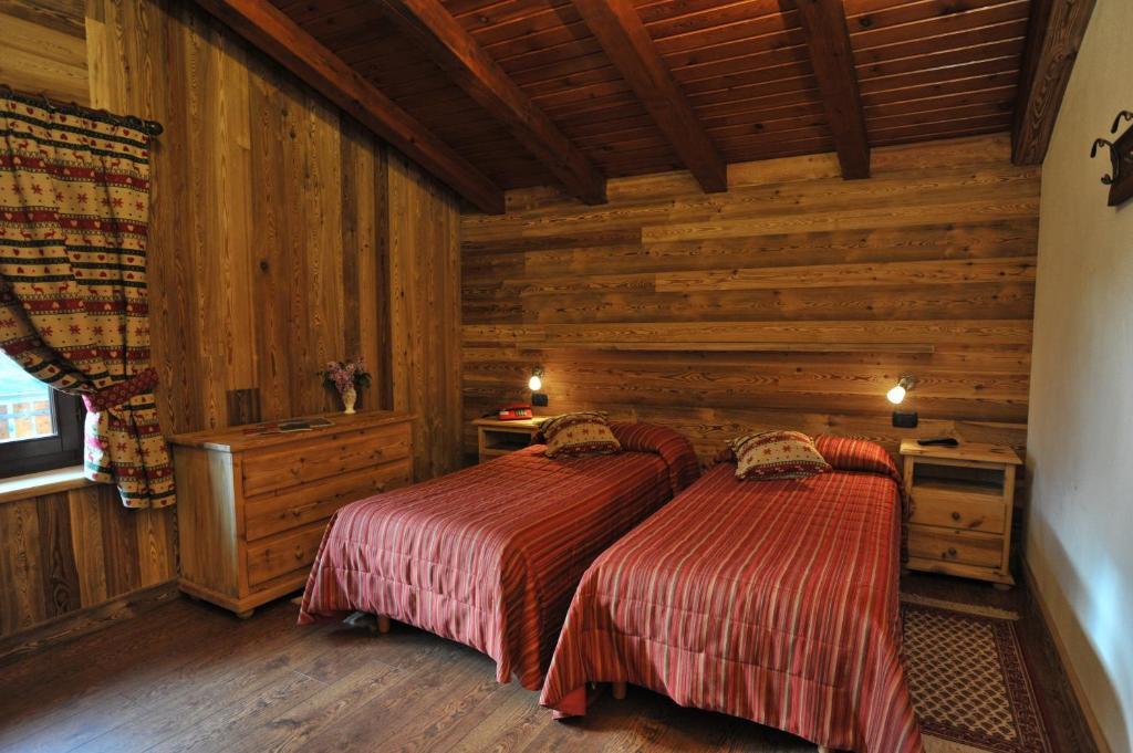 Hotel Rendez-Vous - Aymavilles Habitación foto